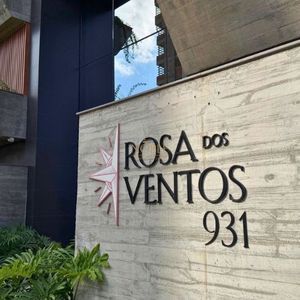 Apartamento com 97m², 2 dormitórios, 2 suítes, 2 vagas no Rosa dos Ventos em Torres para Comprar