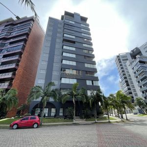 Apartamento com 143m², 3 dormitórios, 2 suítes, 1 vaga no Canto do Mar em Torres para Comprar