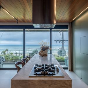 Apartamento com 207m², 3 dormitórios, 3 suítes, 3 vagas no Ares em Torres para Comprar