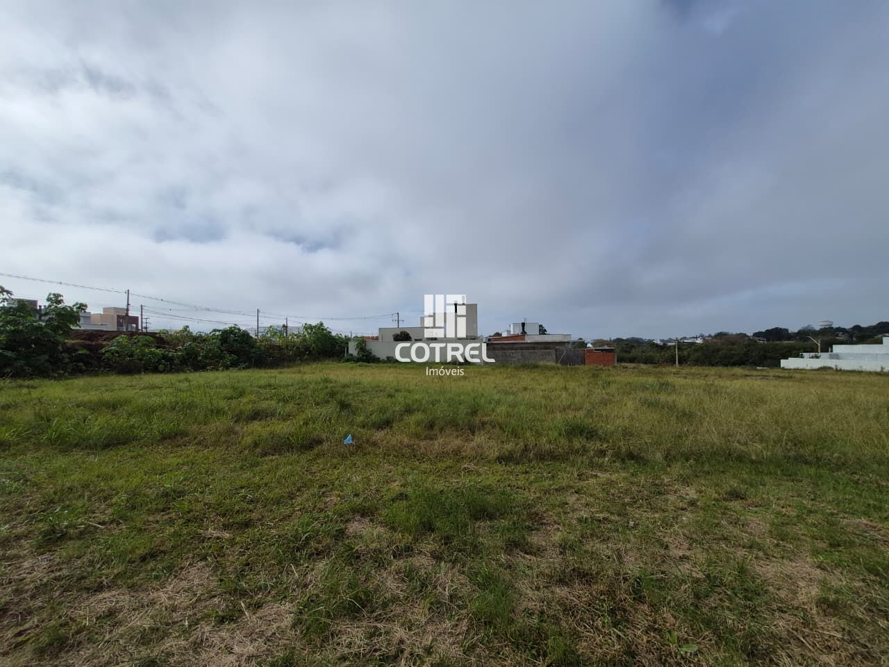 Terreno à Venda com 443,58m² situado no bairro Camobi em Santa Maria - RS