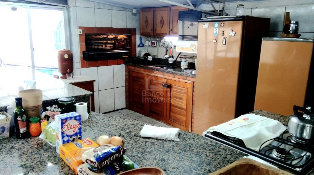 Casa Comercial à venda com 8 quartos, 355m² - Foto 25