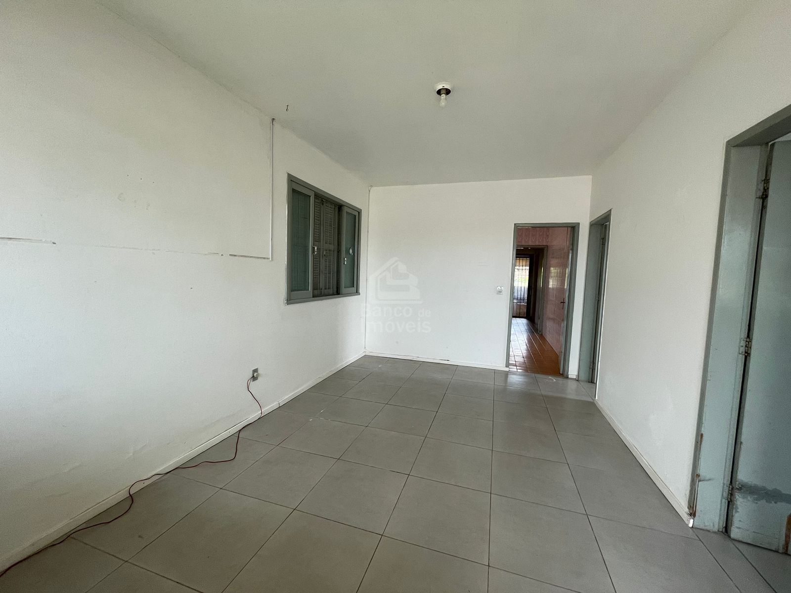 Casa para alugar com 3 quartos, 100m² - Foto 4