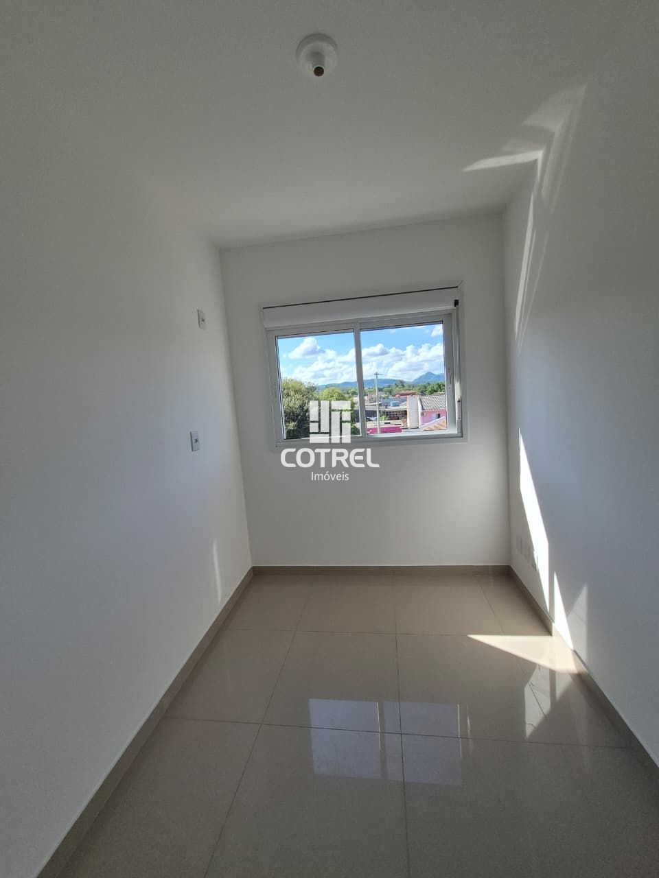 Apartamento para Locação 2 dormitórios localizado no bairro Juscelino Kubitschek