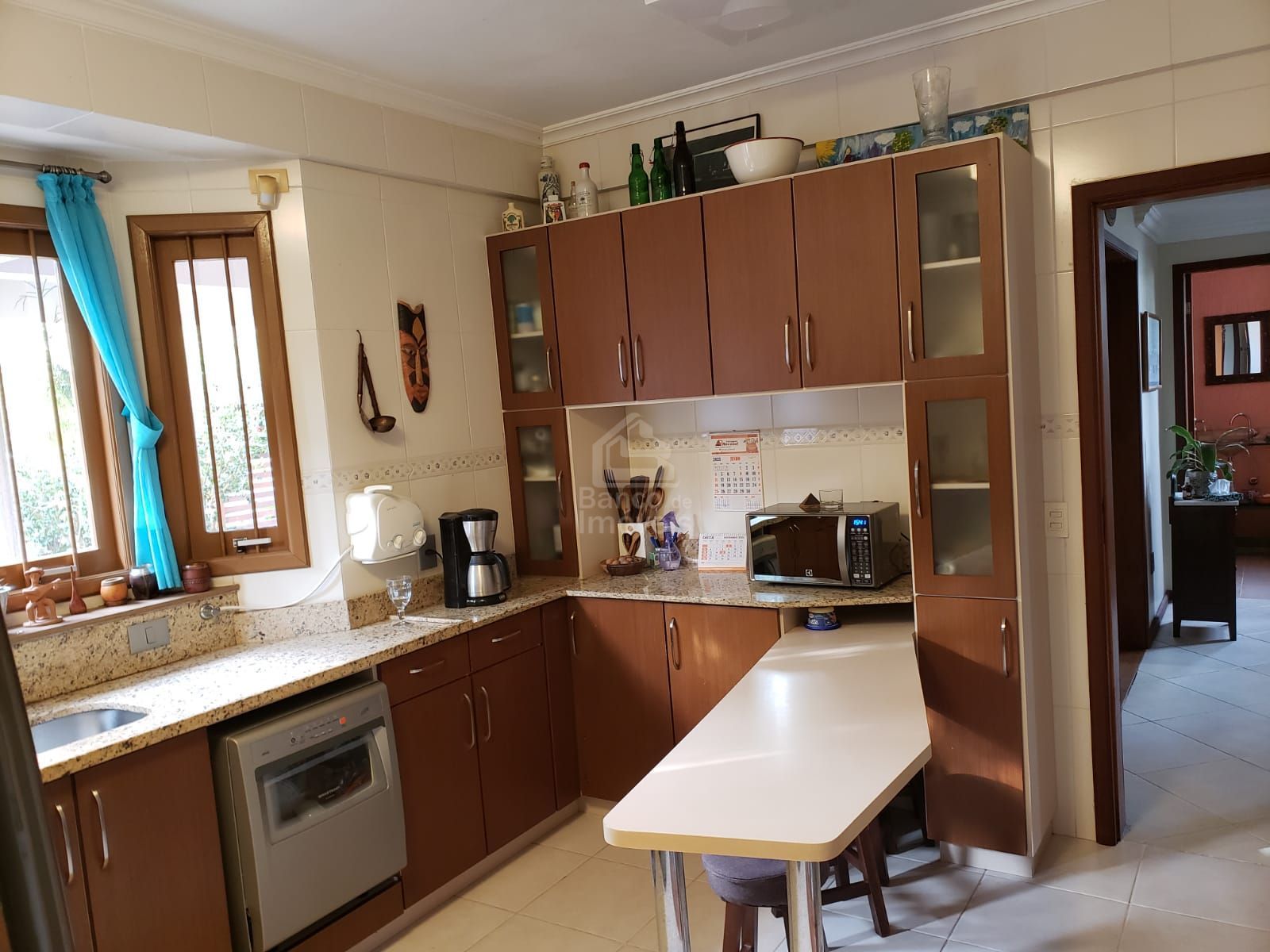 Casa à venda com 3 quartos, 222m² - Foto 17