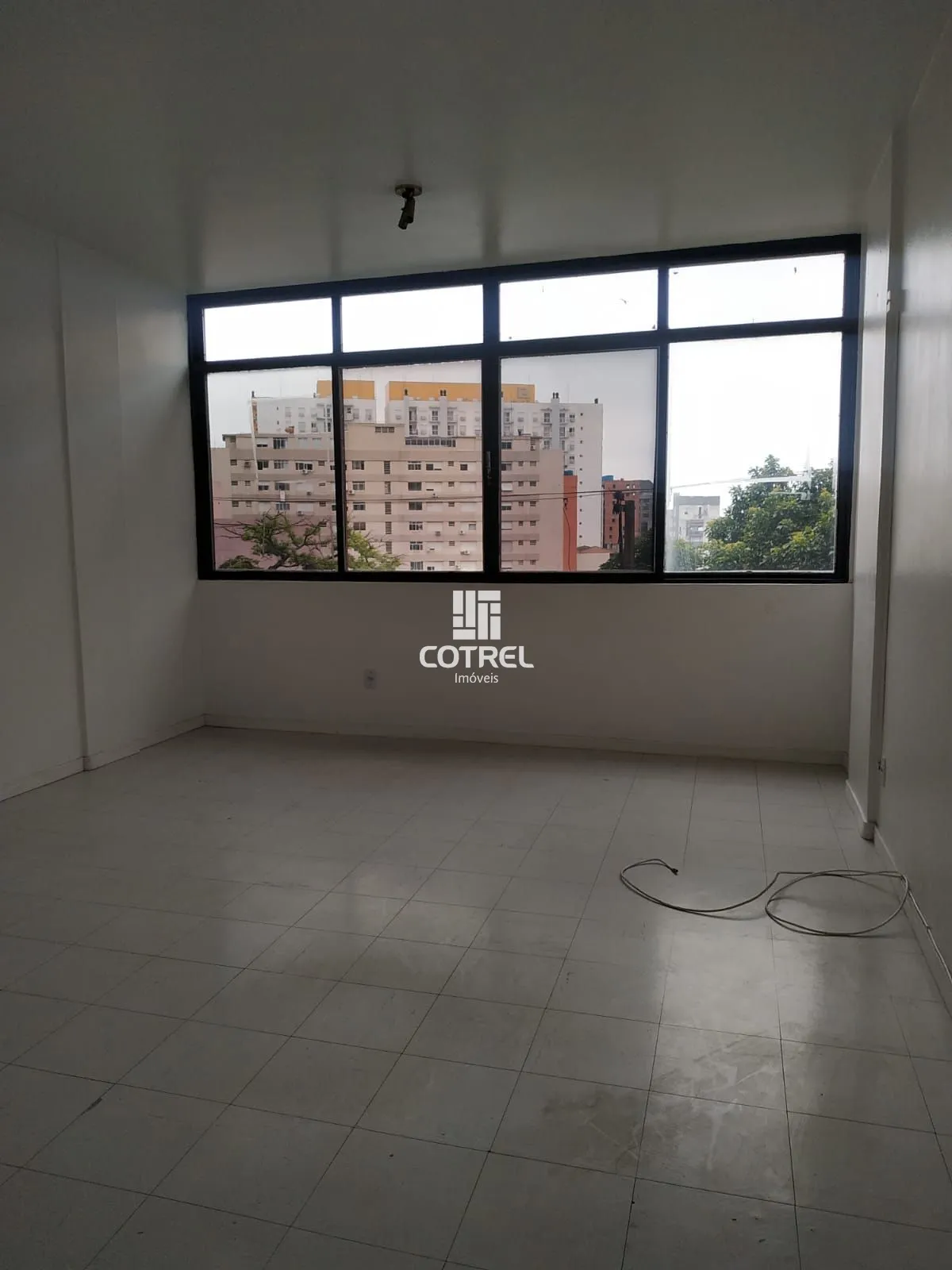 Sala Comercial central localizada na cidade de Santa Maria/RS