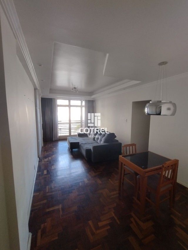 Apartamento central 2 dormitórios localizado na cidade de Santa Maria/RS