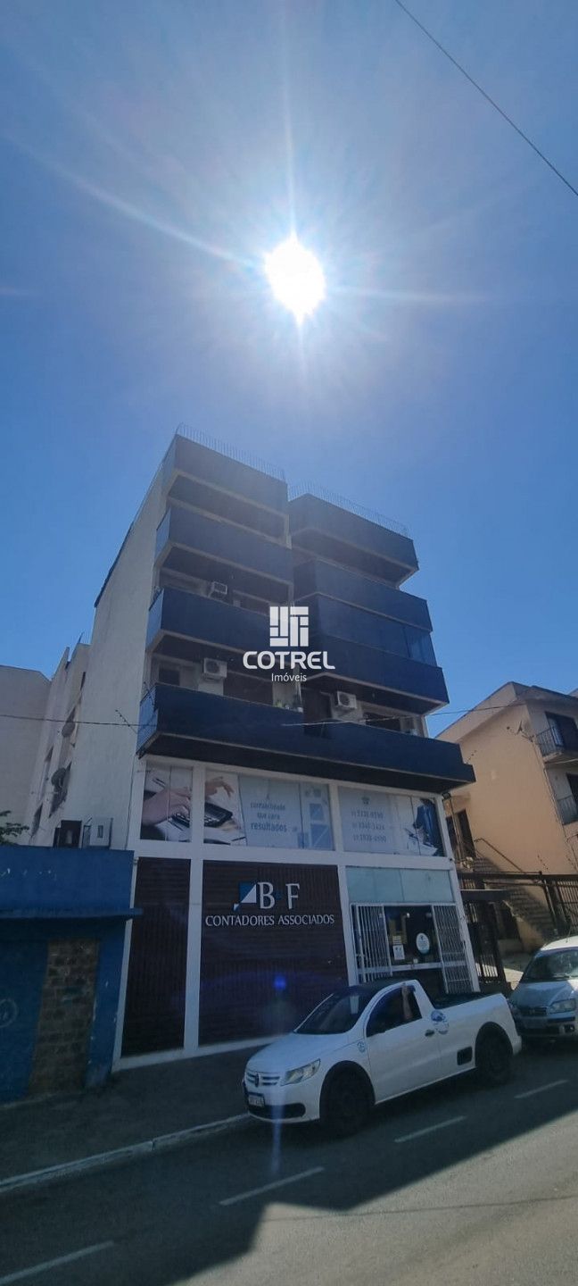 Apartamento 2 dormitórios e 1 vaga de garagem no Bairro Duque de Caxias localiza