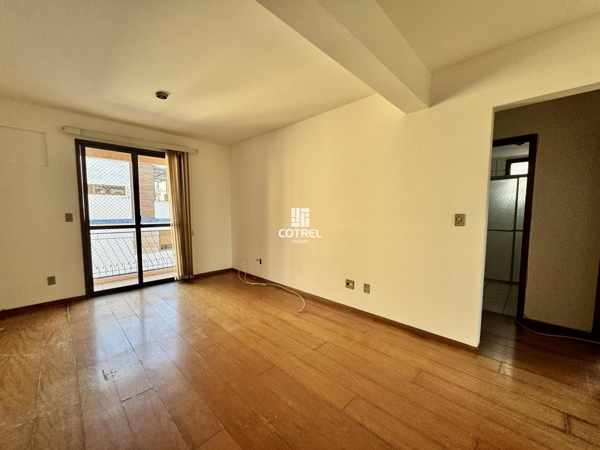 Apartamento à Venda 2 dormitórios situado no bairro Centro em Santa Maria - RS