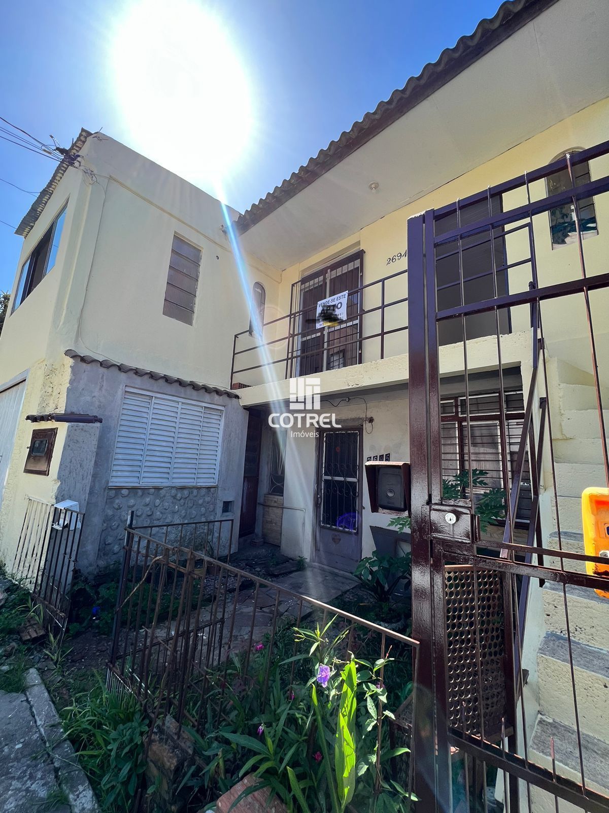 Apartamento com 01 dormitório no Bairro Menino Jesus.