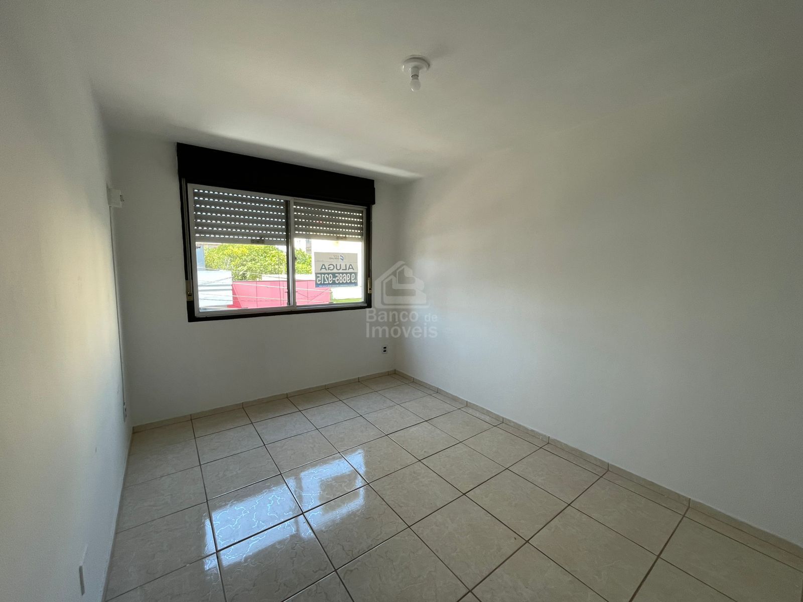 Apartamento para alugar com 2 quartos, 70m² - Foto 10