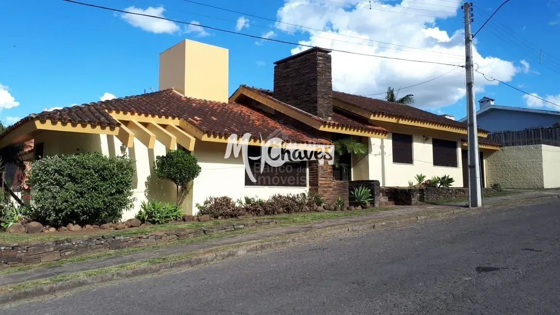 Casa, 4 quartos, 211 m² - Foto 1