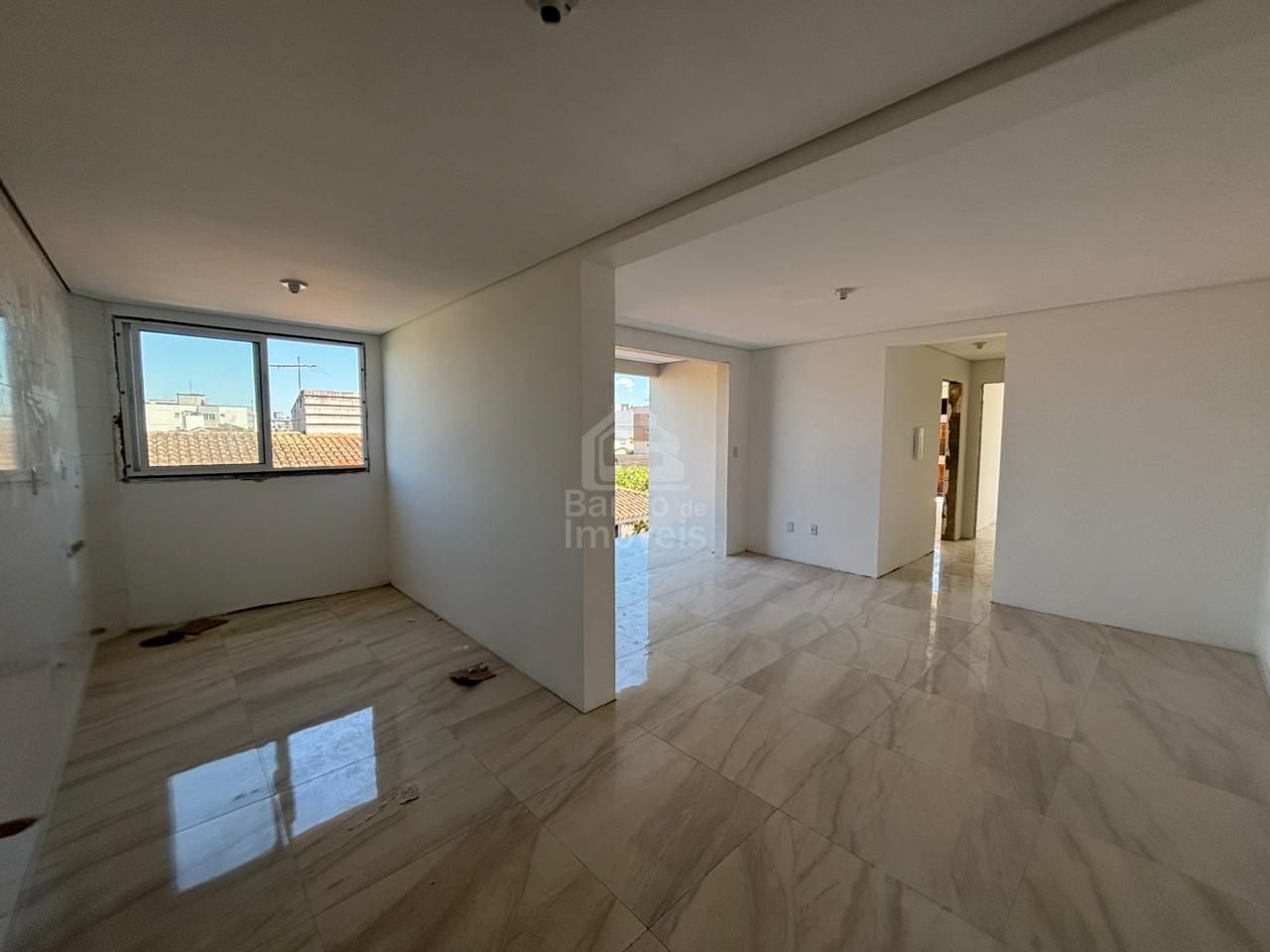 Apartamento à venda com 2 quartos, 81m² - Foto 4