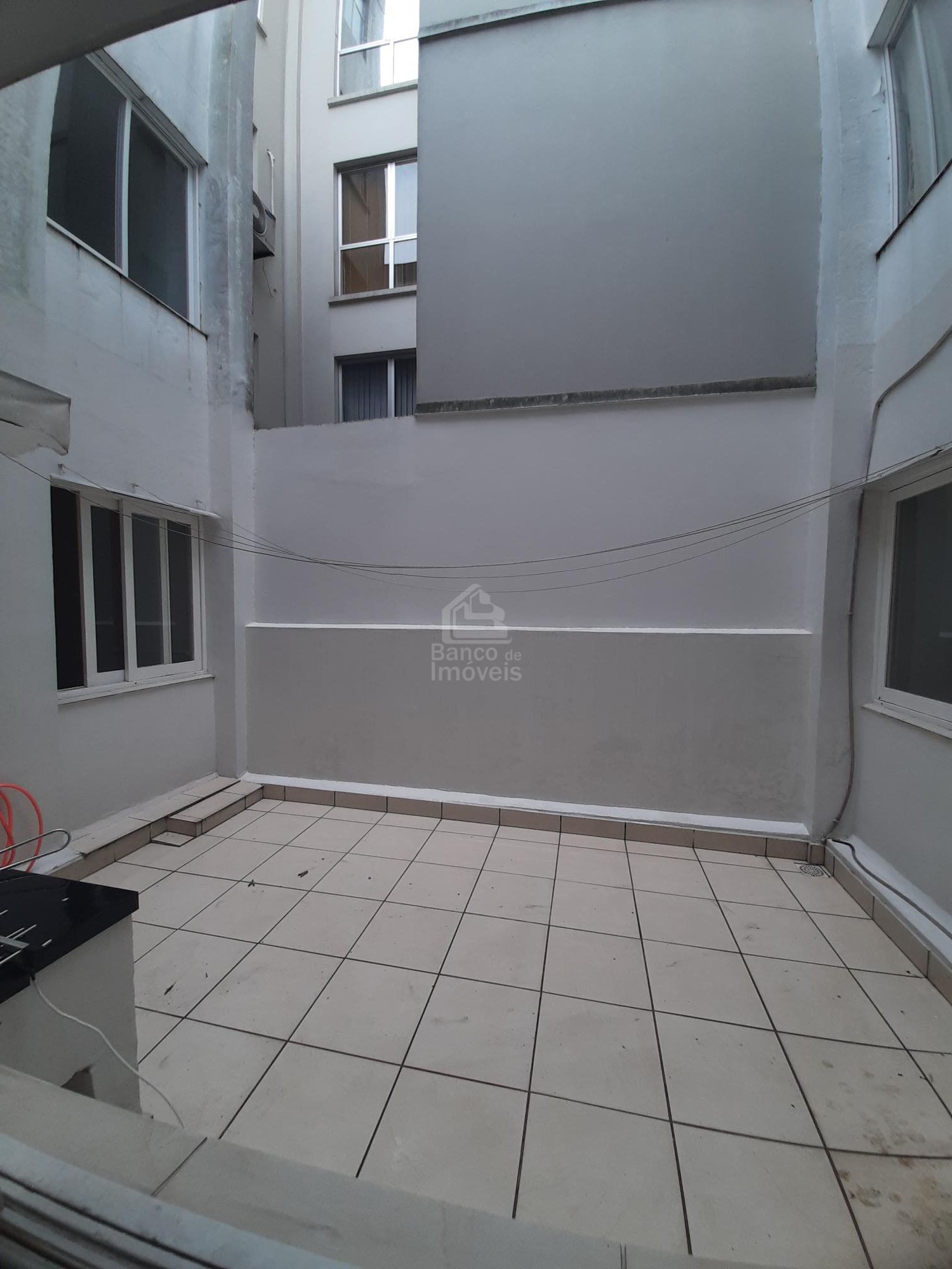 Apartamento à venda com 3 quartos, 110m² - Foto 11