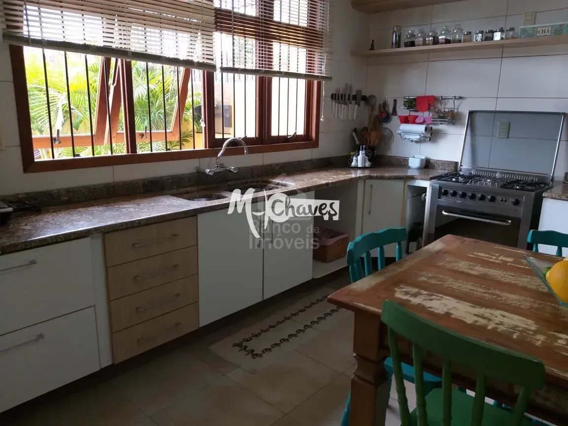 Sobrado, 3 quartos, 327 m² - Foto 10