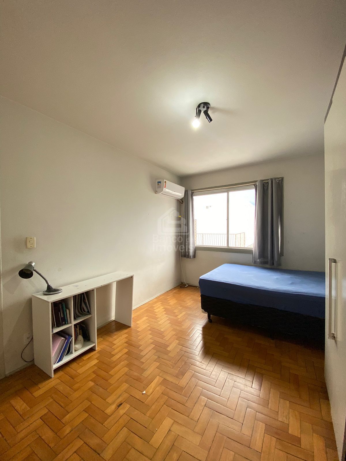 Apartamento à venda com 3 quartos, 107m² - Foto 12