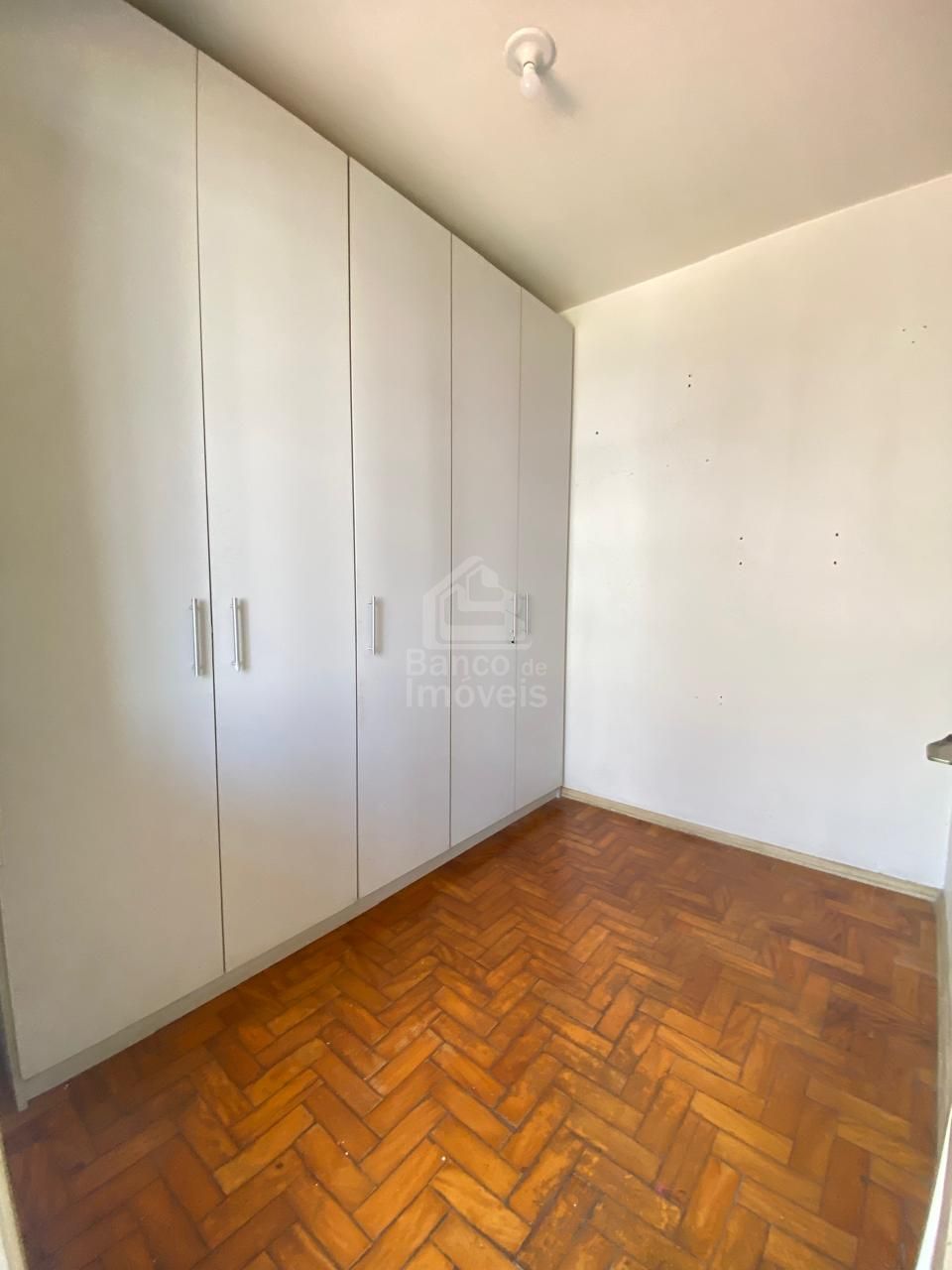 Apartamento para alugar com 3 quartos, 103m² - Foto 11