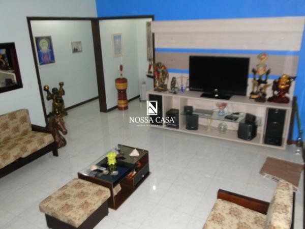 Casa, 5 quartos, 330 m² - Foto 1