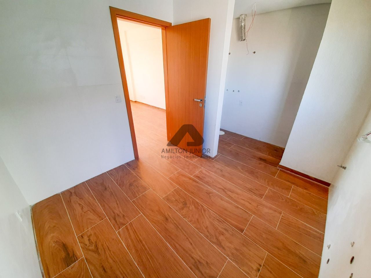 Apartamento à venda com 2 quartos, 73m² - Foto 10