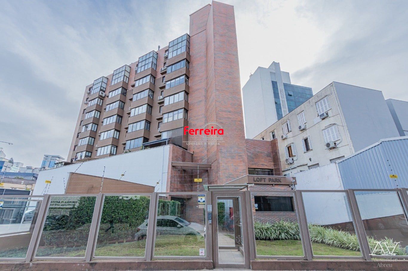 Apartamento, 1 suíte, à venda, 39 m², Independência - Porto Alegre — foto 2