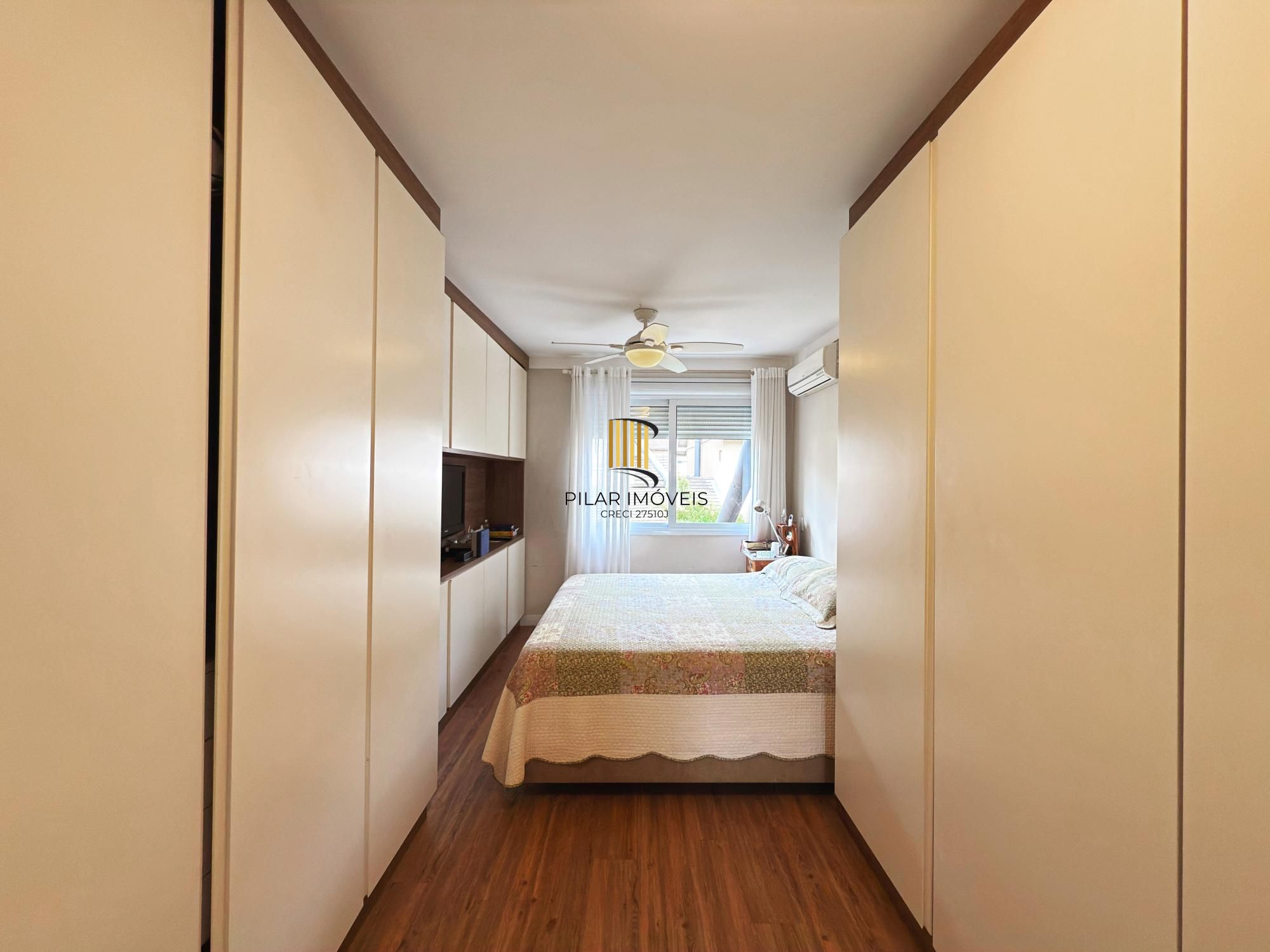 Casa lindíssima no Terra Mater à venda 3 dorm, Lareira e 2 vagas