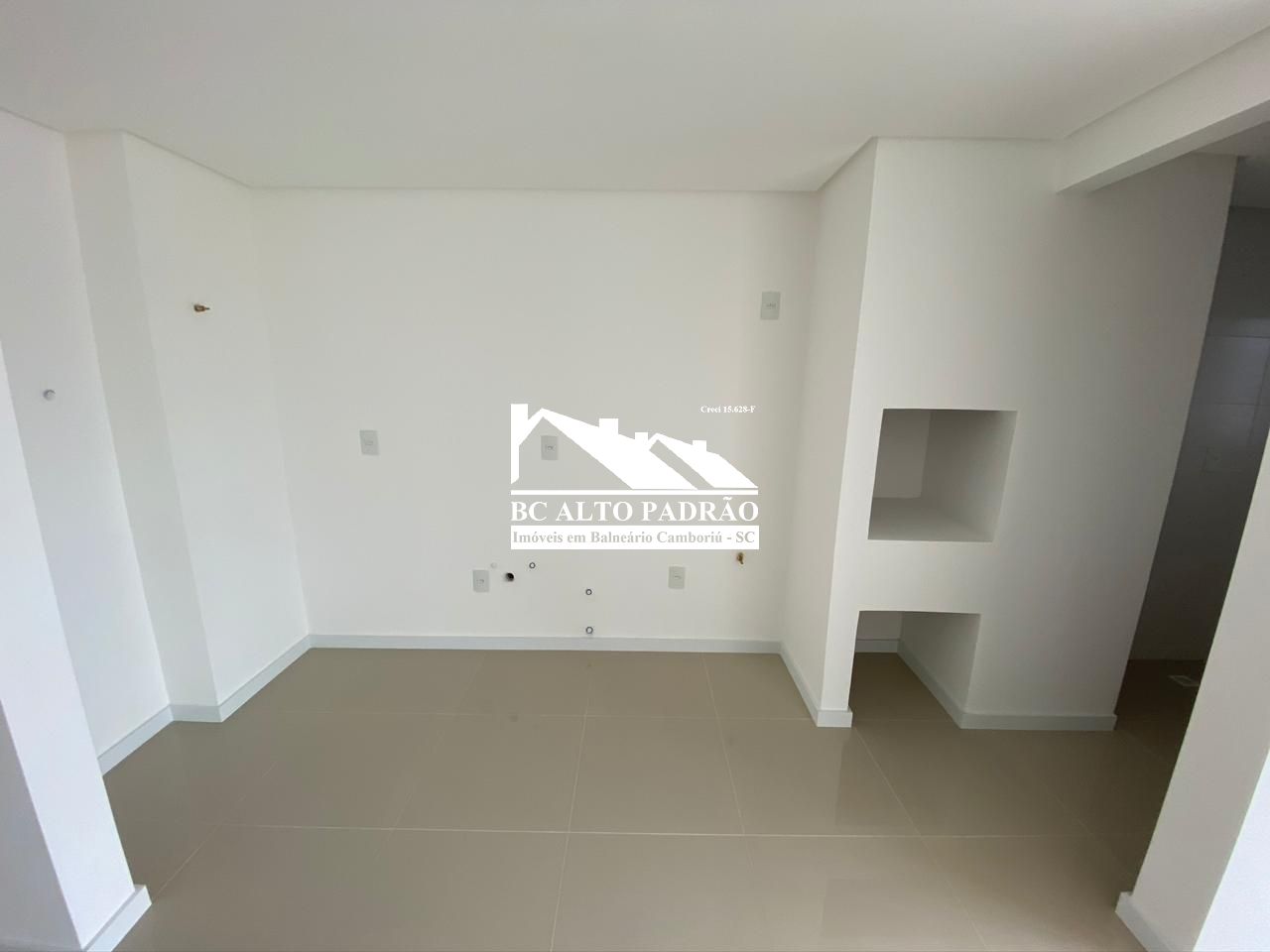 Apartamento à venda com 3 quartos, 68m² - Foto 7