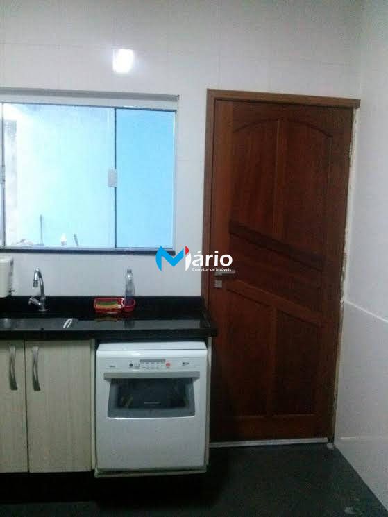 Casa à venda com 3 quartos, 160m² - Foto 2