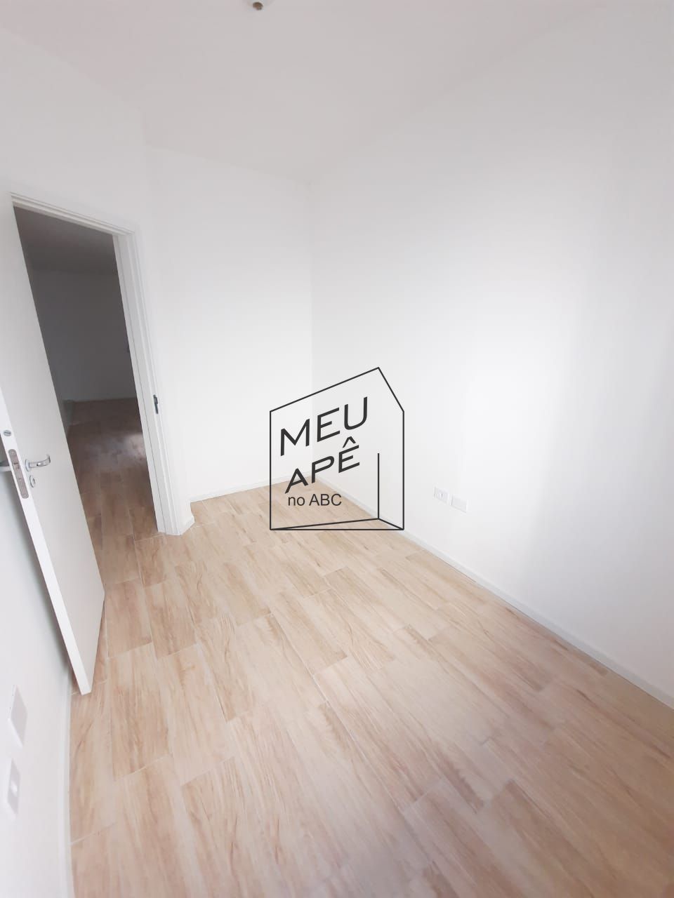 Apartamento à venda com 2 quartos, 44m² - Foto 12