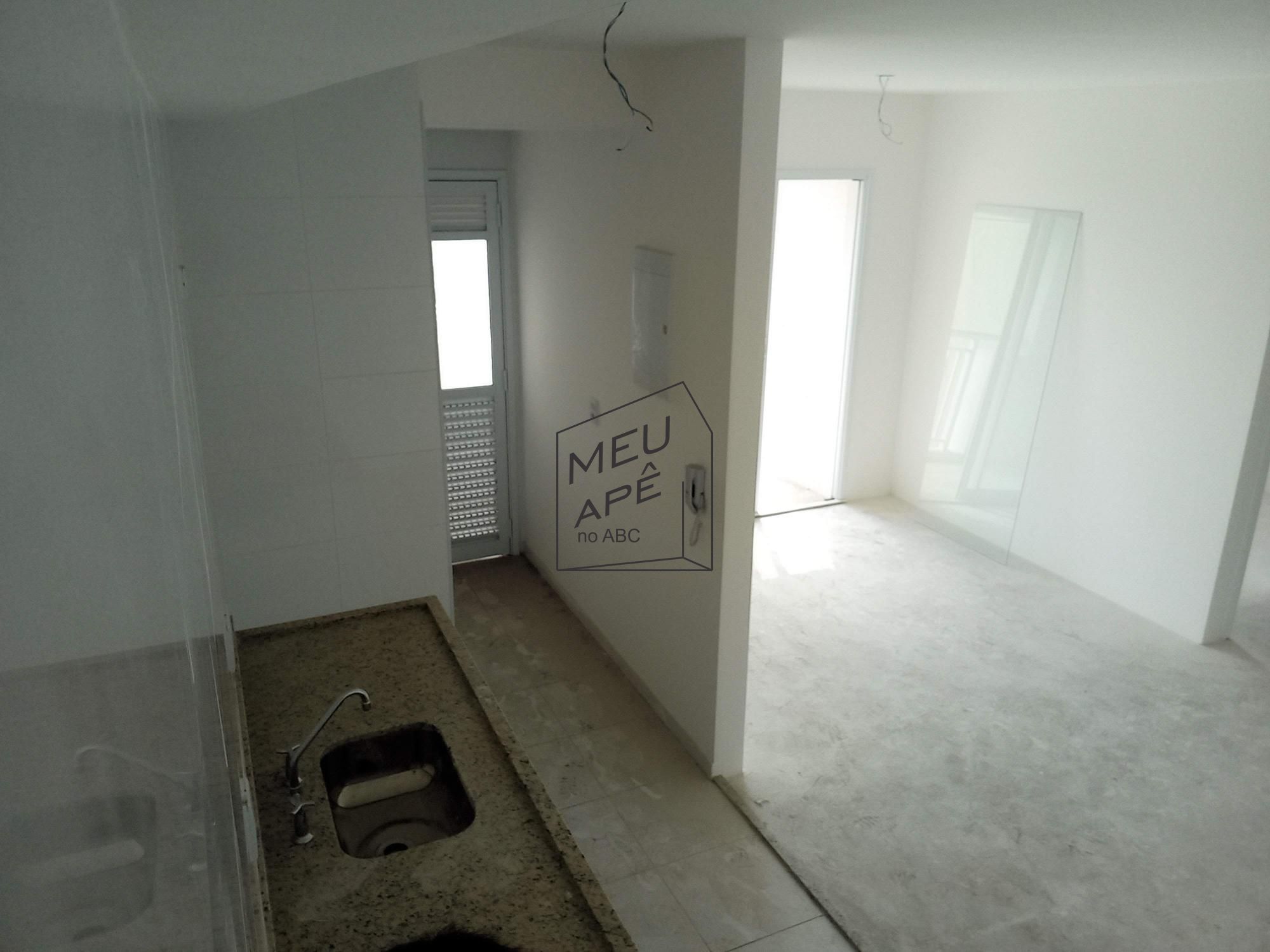 Apartamento à venda com 2 quartos, 69m² - Foto 4