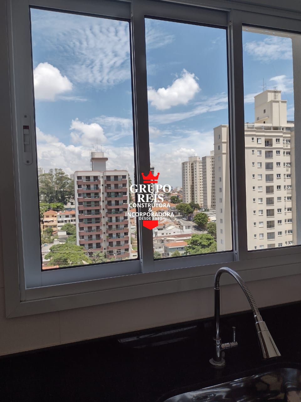 Apartamento à venda com 2 quartos, 50m² - Foto 27