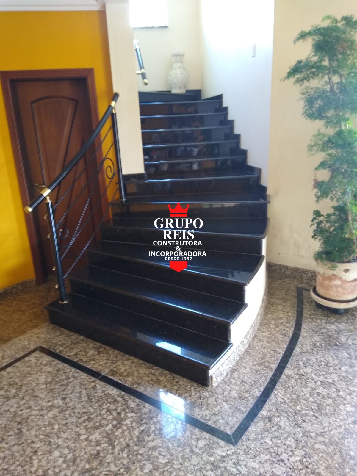 Luxo, espaço e exclusividade em um dos melhores condomínios 