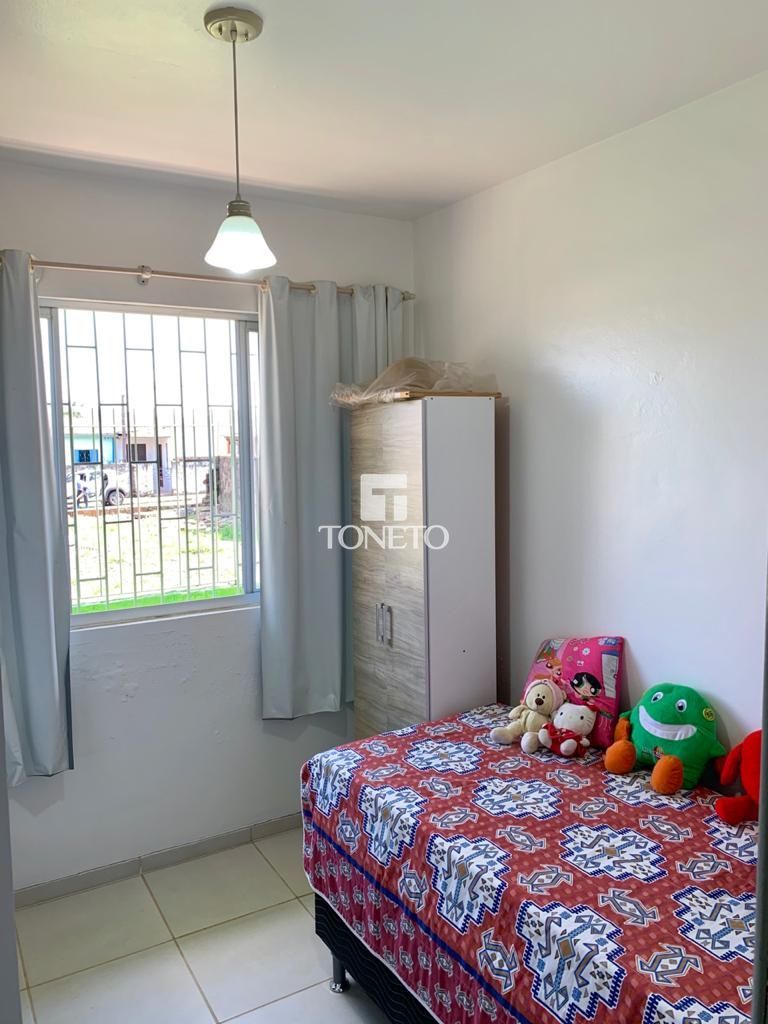 Casa à venda com 8 quartos, 240m² - Foto 7