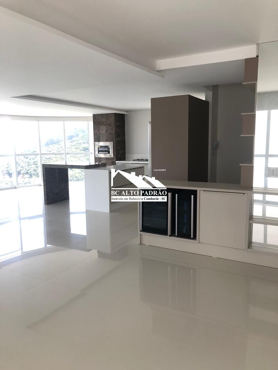 Apartamento para alugar com 4 quartos, 237m² - Foto 7