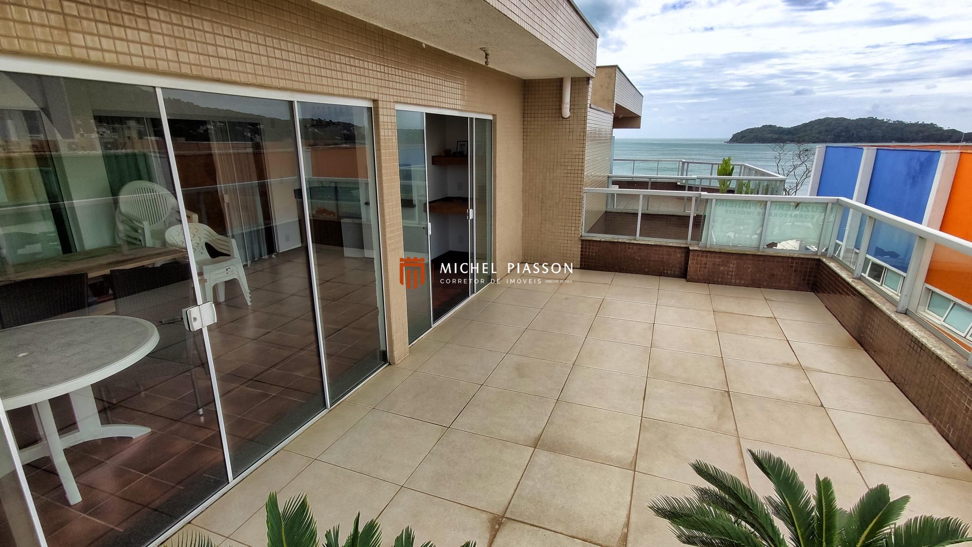 Cobertura, 4 quartos, 218 m² - Foto 1