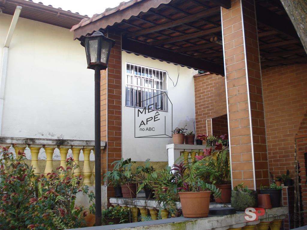 Casa à venda com 2 quartos, 140m² - Foto 4