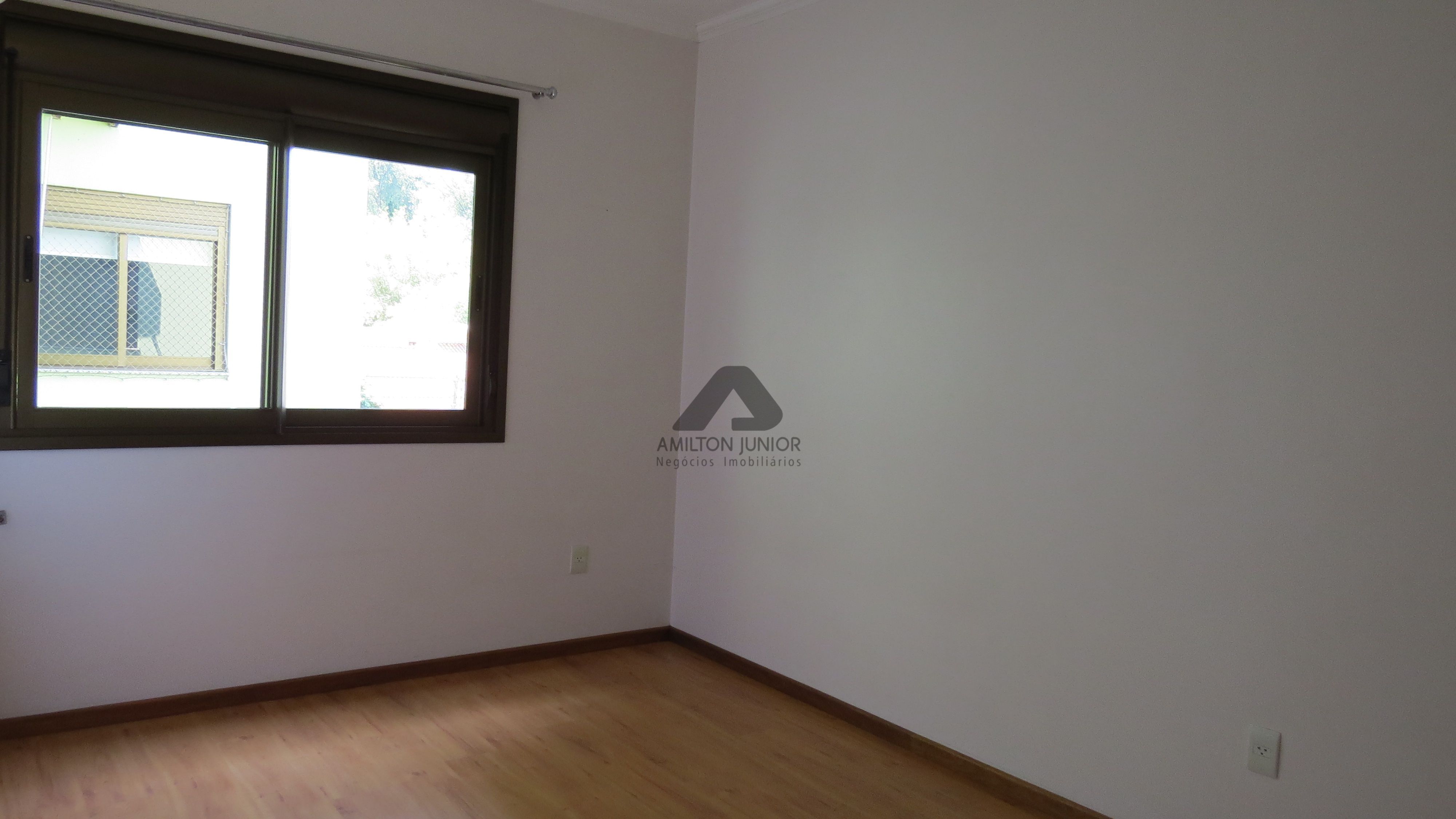 Apartamento à venda com 3 quartos, 140m² - Foto 11