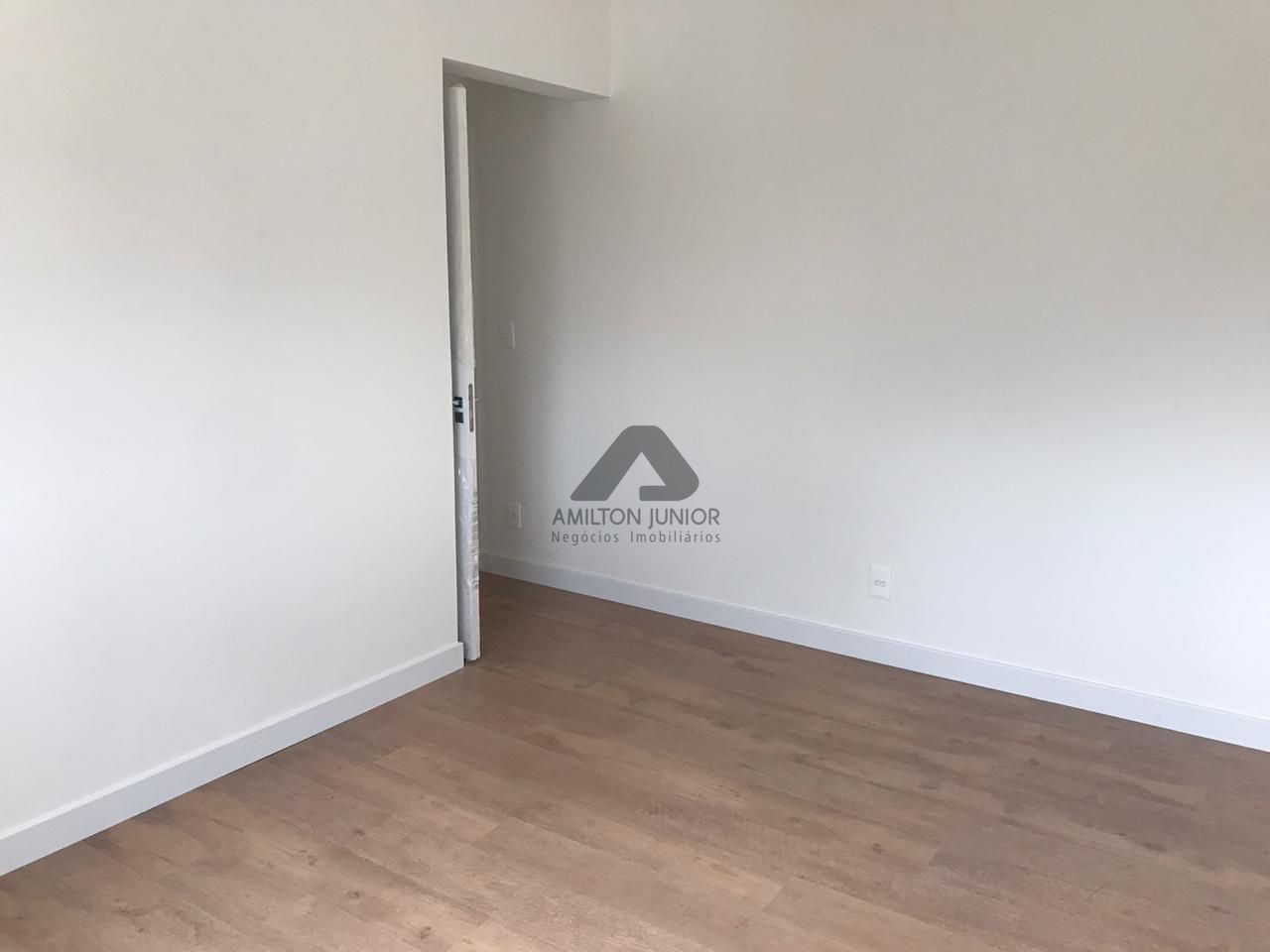 Apartamento à venda com 3 quartos, 122m² - Foto 5