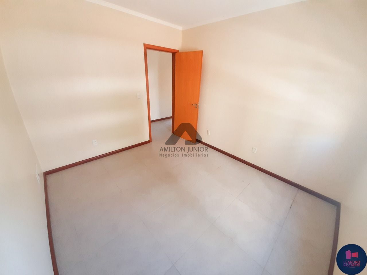 Apartamento à venda com 3 quartos, 102m² - Foto 9