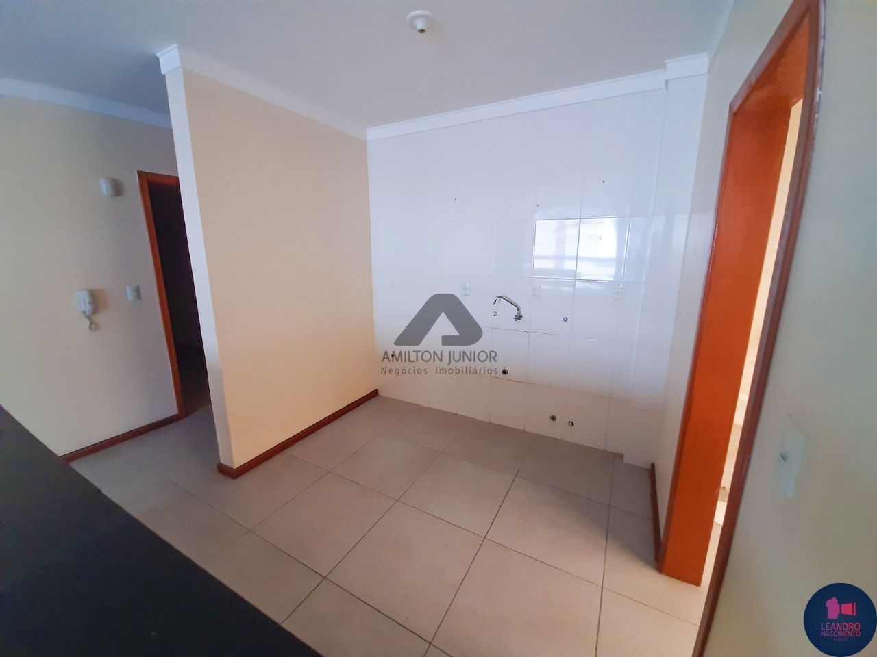 Apartamento à venda com 3 quartos, 102m² - Foto 6