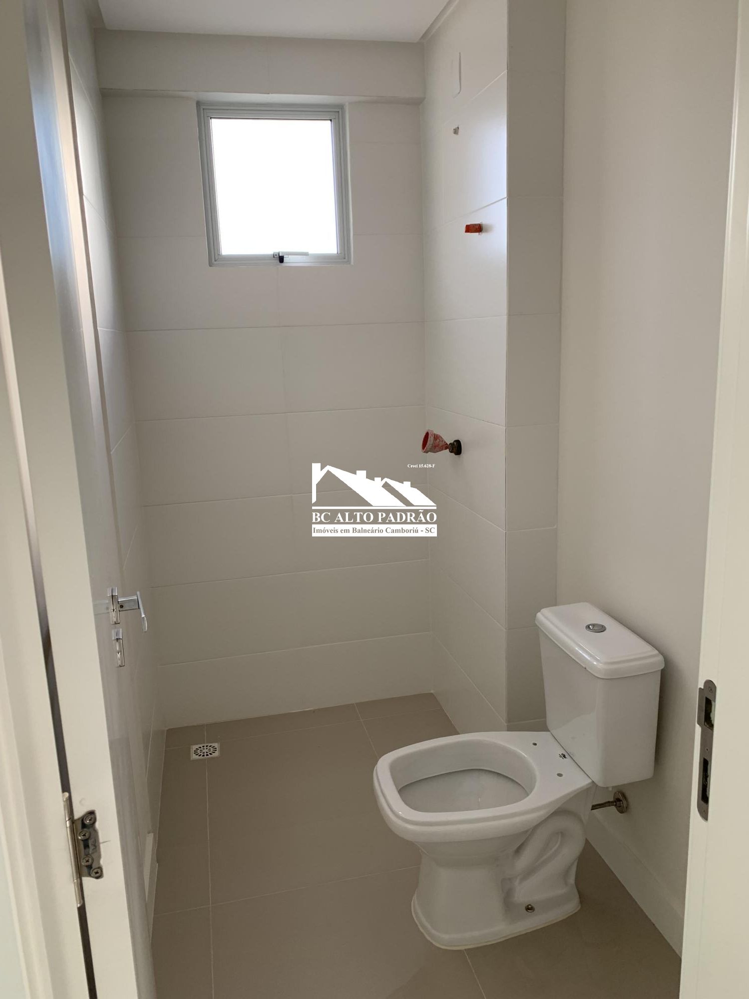 Apartamento à venda com 2 quartos, 67m² - Foto 5