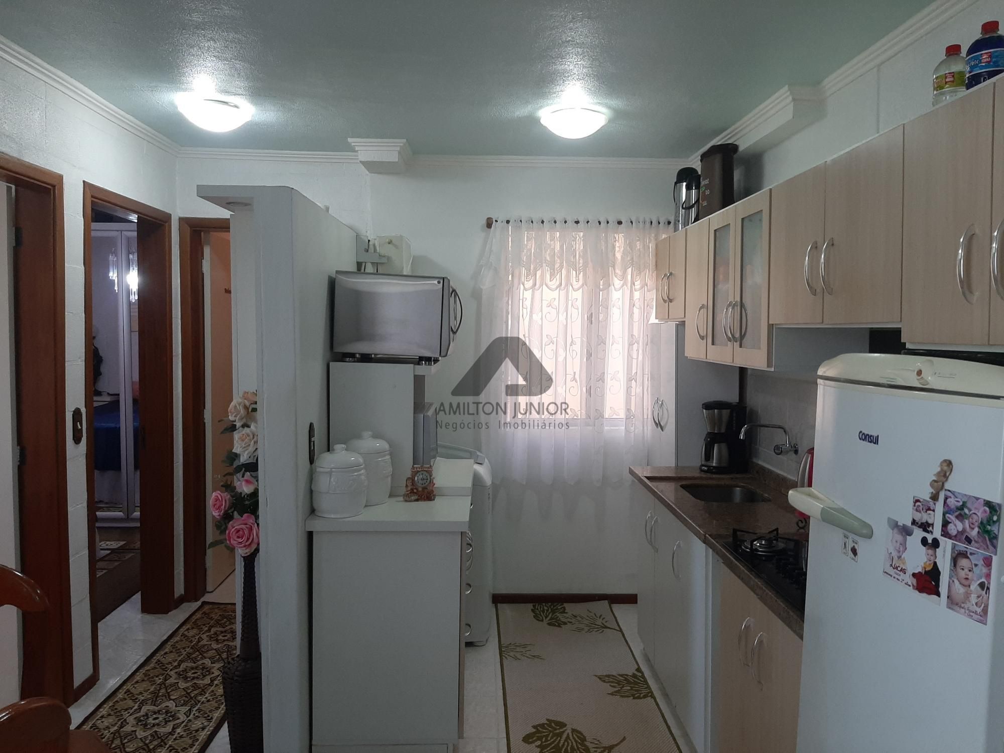 Apartamento à venda com 2 quartos, 38m² - Foto 3