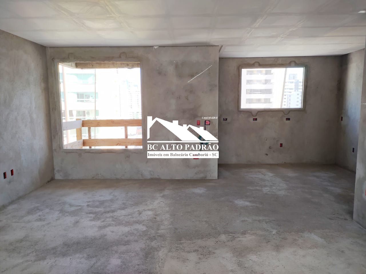 Apartamento à venda com 3 quartos, 135m² - Foto 12