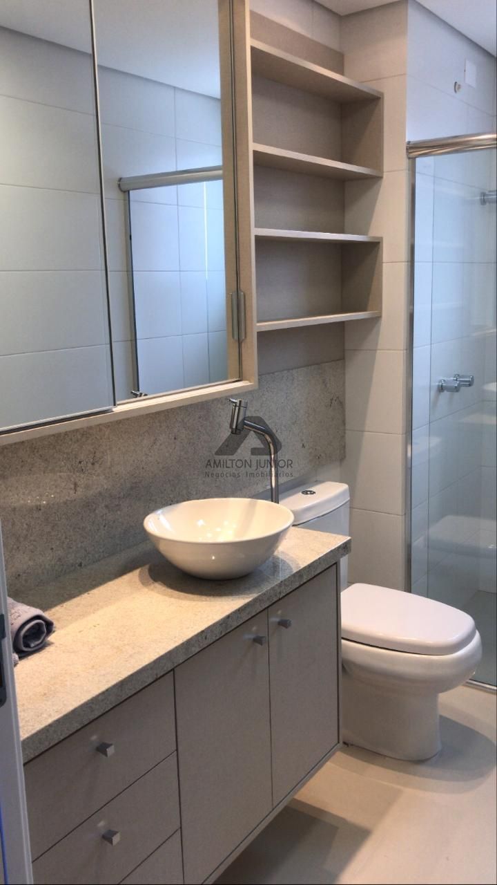 Apartamento à venda com 3 quartos, 122m² - Foto 10