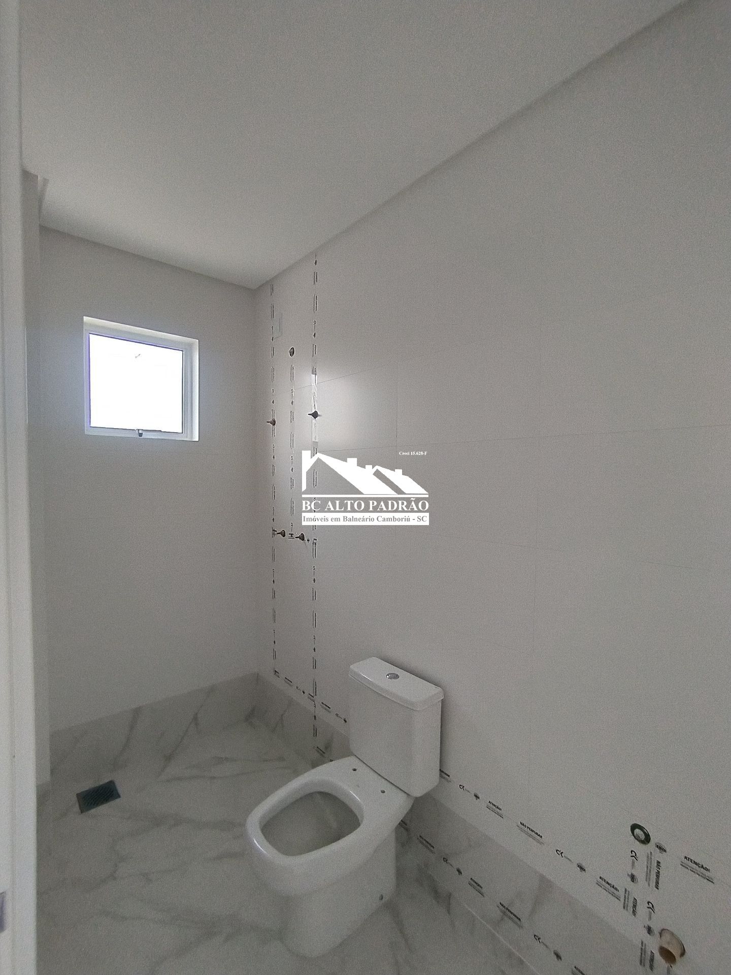 Apartamento à venda com 3 quartos, 123m² - Foto 13