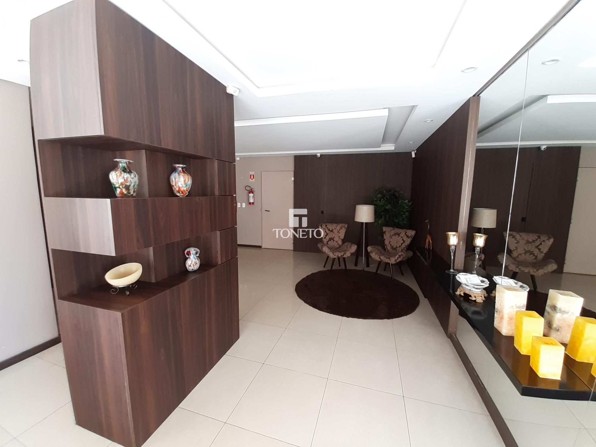 Apartamento à venda com 3 quartos, 140m² - Foto 3