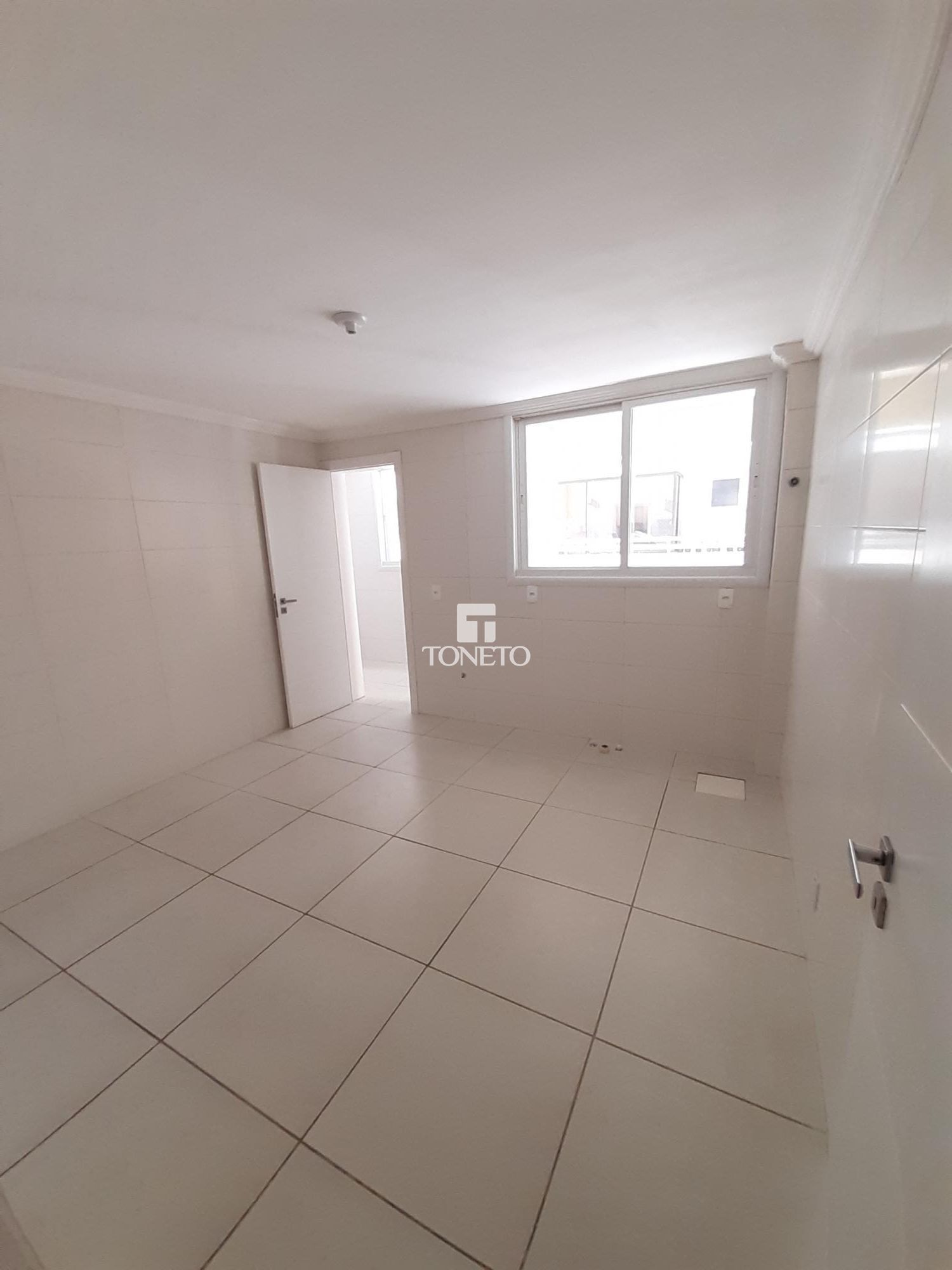 Apartamento à venda com 3 quartos, 140m² - Foto 8