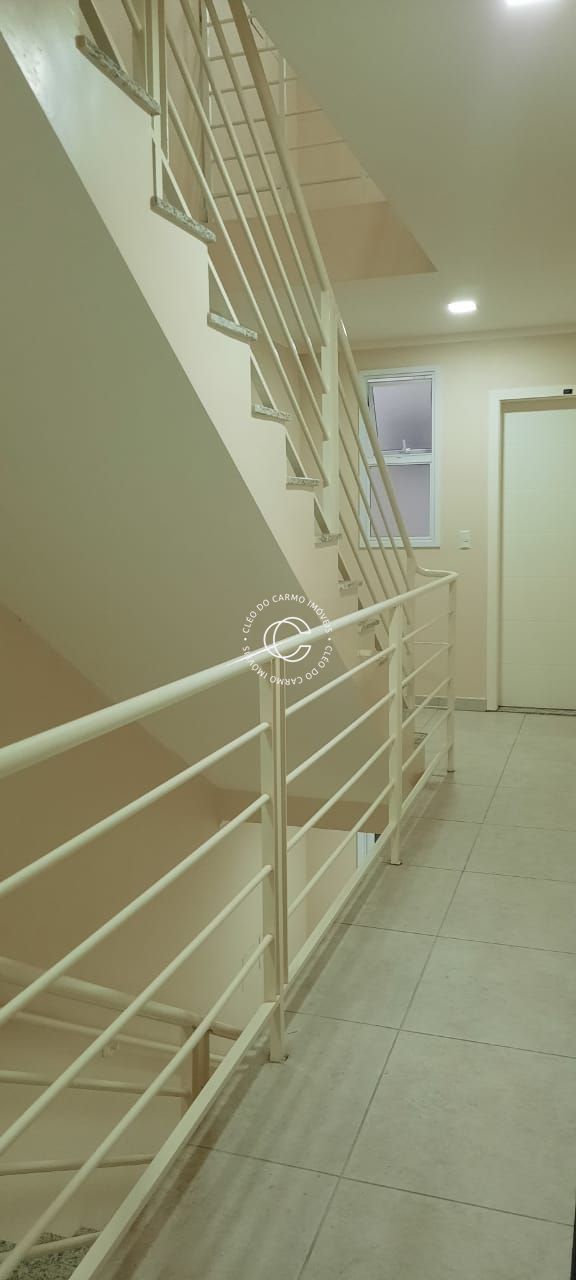 Apartamento à venda com 2 quartos, 65m² - Foto 11