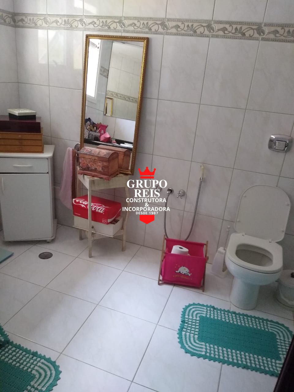 Luxo, espaço e exclusividade em um dos melhores condomínios 