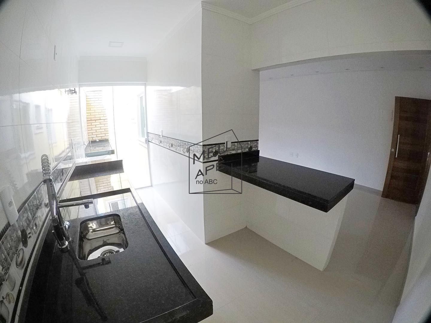 Apartamento à venda com 2 quartos, 65m² - Foto 1