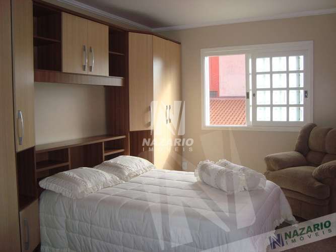 Sobrado com 3 Dormitórios à venda, 280 m² por R$ 830.000,00