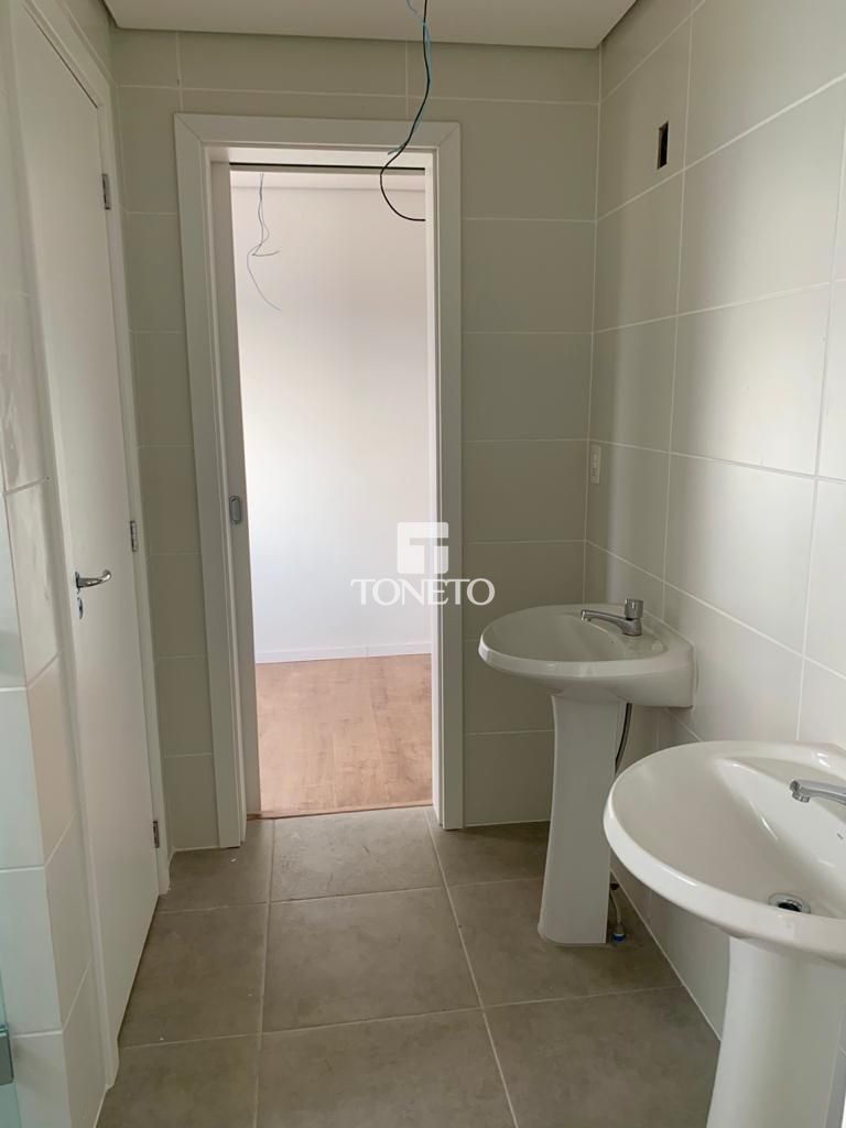 Apartamento à venda com 3 quartos, 200m² - Foto 8